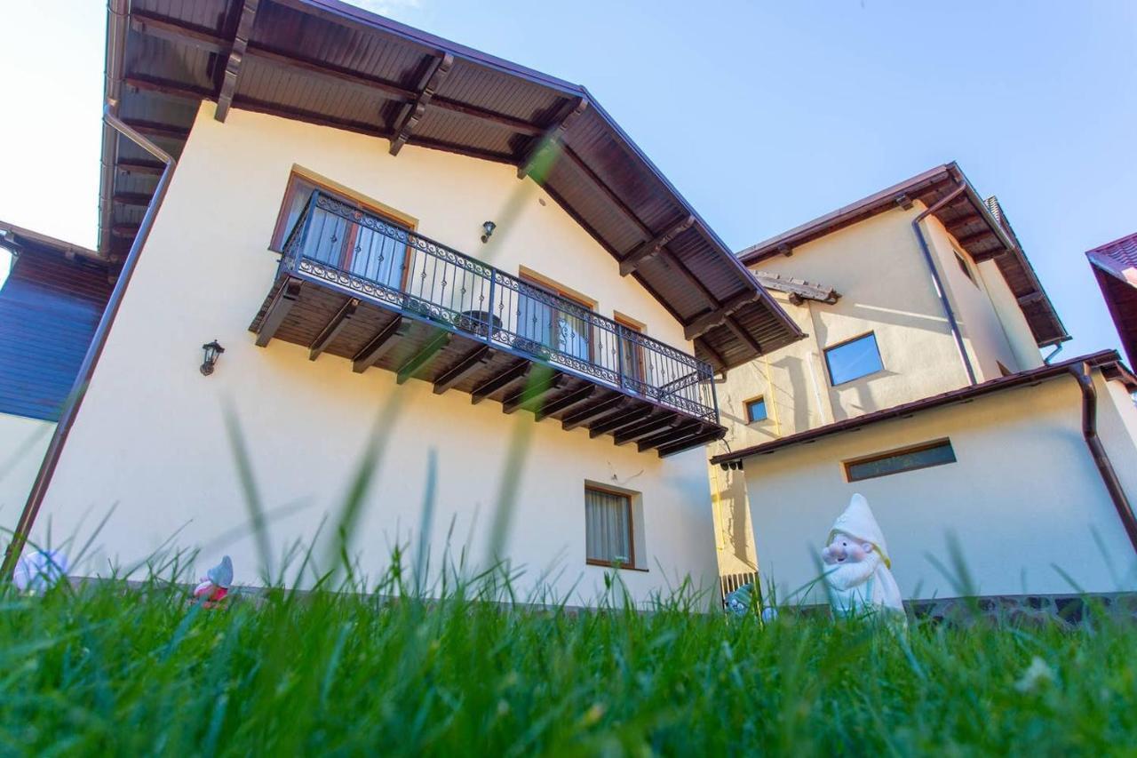 Apartamente Primaverii 2 Buşteni Exterior foto